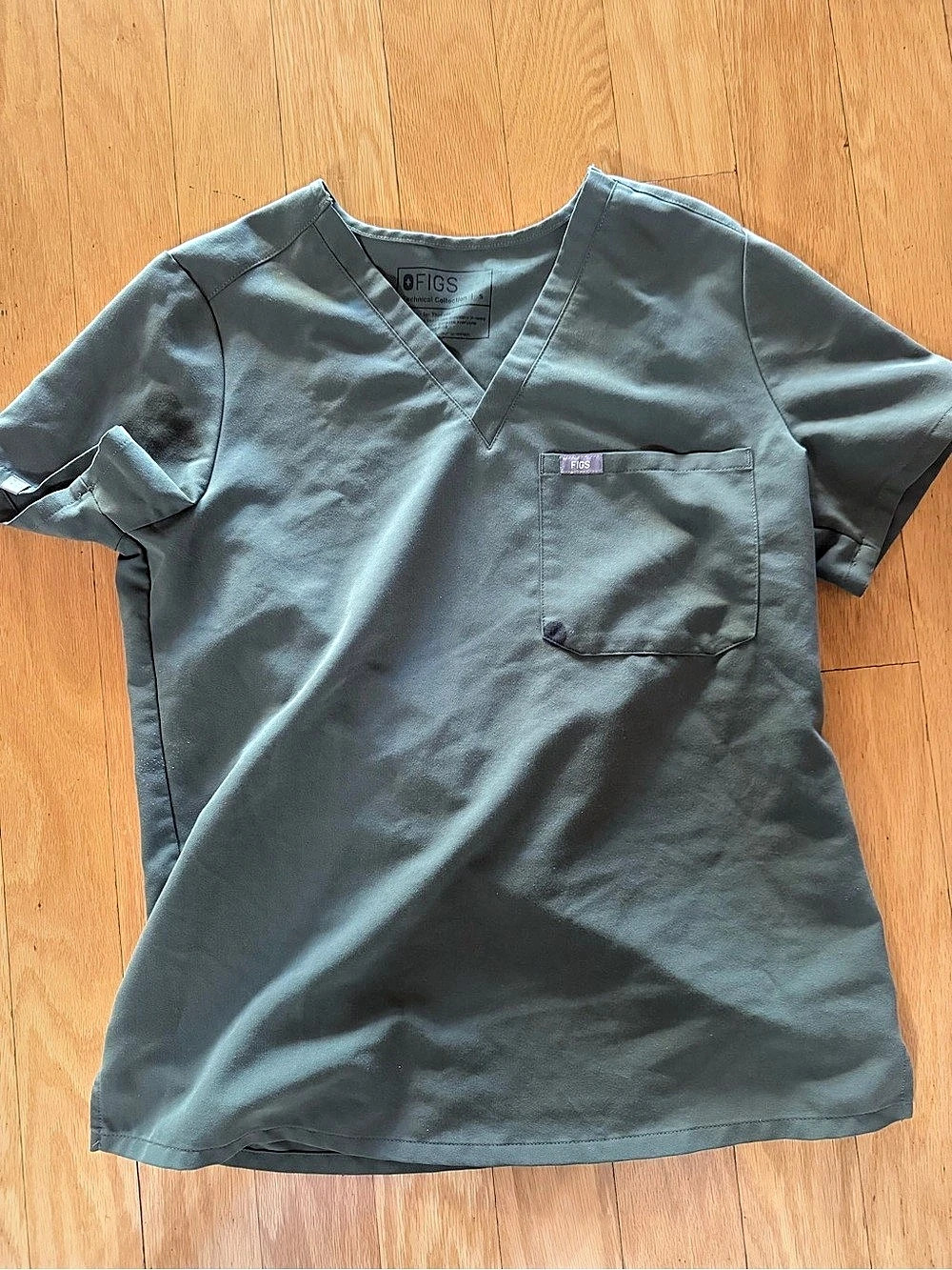 FIGS Scrub Top V-Neck Green Size Small